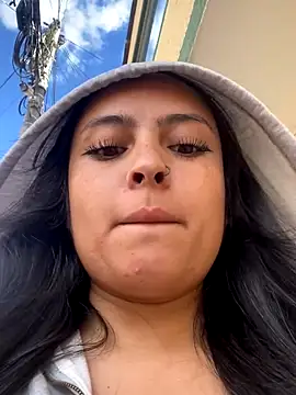 Karla 1-2 online show from November 2025 09:09:02 PM