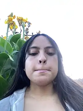 Karla 1-2 online show from November 2025 09:38:02 PM