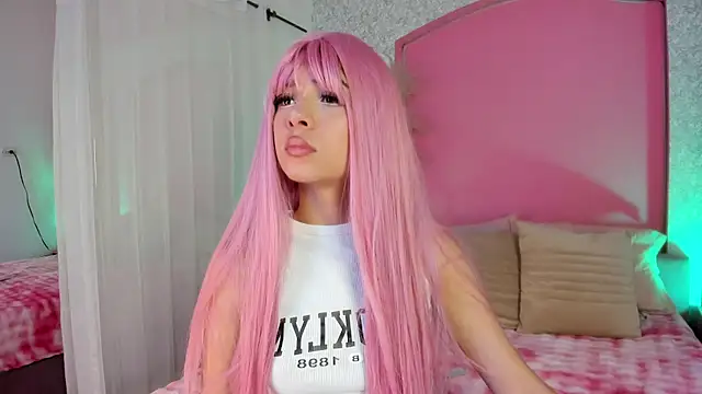 Peytonn Monroe online show from February 2026 08:02:01 PM