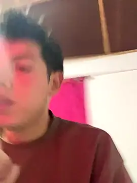 mattebret11 online show from December 2025 05:30:01 PM