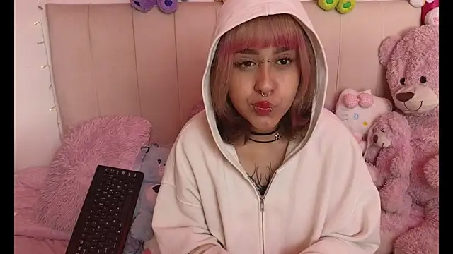 NekoWaifu online show from April 2026 12:54:01 PM