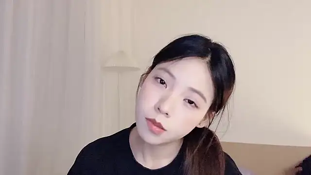 Snapshot of Meng_777 chatting on November 2025 12:48:02 PM Meng 777 online show from November 2025 12:48:02 PM