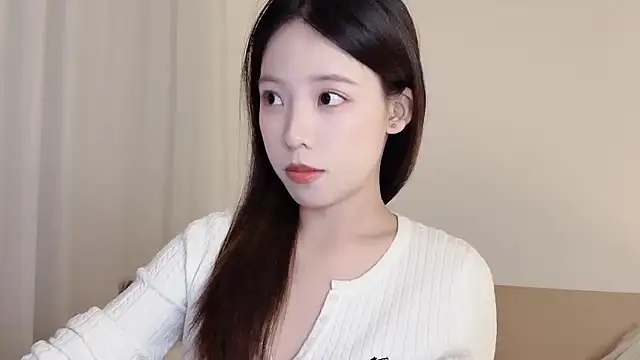 Snapshot of Meng_777 chatting on November 2025 01:00:02 PM Meng 777 online show from November 2025 01:00:02 PM