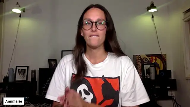 annmarieferrara online show from October 2025 02:31:02 AM