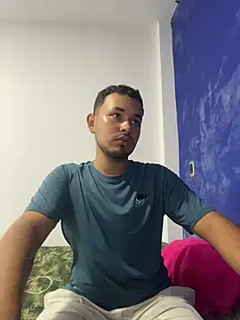 ROGERMACKENZIE online show from March 2026 08:05:01 PM