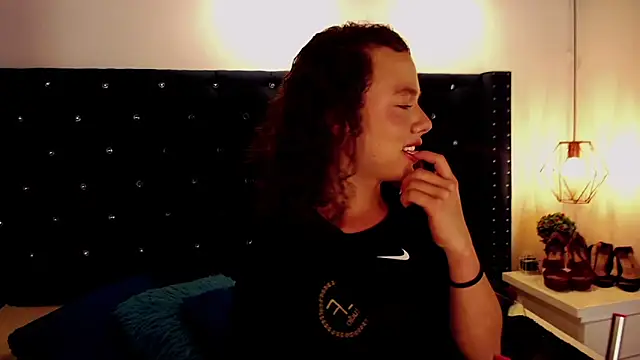 Snapshot of bycandy_ chatting on October 2025 02:37:02 PM bycandy online show from October 2025 02:37:02 PM