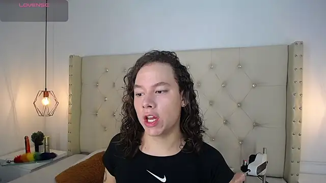 Snapshot of bycandy_ chatting on November 2025 12:38:02 PM bycandy online show from November 2025 12:38:02 PM