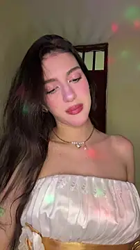 Emily-hottson online show from February 2026 05:15:01 AM