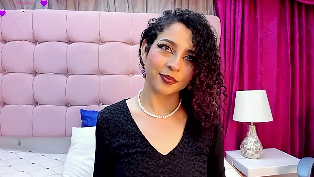 Kayla Moon  online show from February 2026 11:50:01 AM