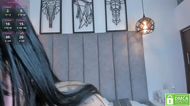 Scarlet  Jones  online show from February 2026 10:36:01 PM