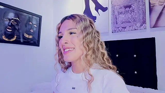 Angel-dragun online show from March 2026 04:01:01 AM