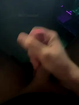 Snapshot of jstntz chatting on October 2025 08:57:01 PM jstntz online show from October 2025 08:57:01 PM