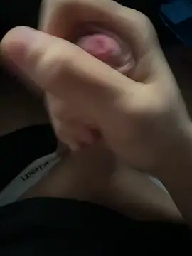 Snapshot of jstntz chatting on November 2025 11:07:02 PM jstntz online show from November 2025 11:07:02 PM