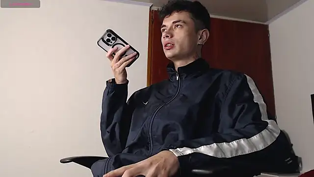 Snapshot of jaico_santos chatting on November 2025 11:15:01 PM jaico santos online show from November 2025 11:15:01 PM