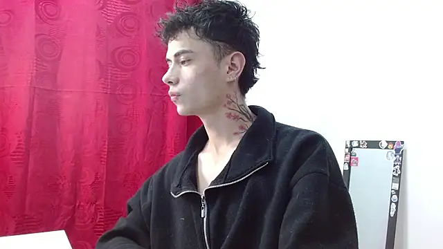 Snapshot of jaico_santos chatting on May 2026 11:43:01 PM jaico santos online show from May 2026 11:43:01 PM