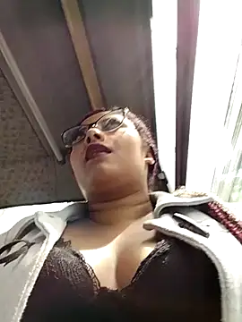 Snapshot of Ebony-Goddess19 chatting on November 2025 05:11:01 PM Ebony-Goddess19 online show from November 2025 05:11:01 PM