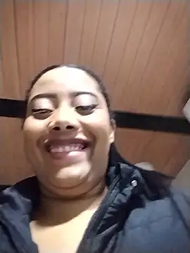 Snapshot of Ebony-Goddess19 chatting on January 2026 01:36:01 PM Ebony-Goddess19 online show from January 2026 01:36:01 PM