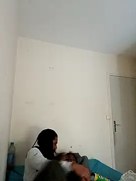 Snapshot of Mikaaa97 chatting on November 2025 03:11:01 PM Mikaaa97 online show from November 2025 03:11:01 PM