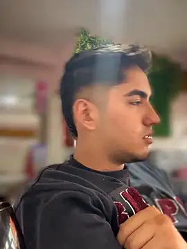 Snapshot of tomy_hot20 chatting on October 2025 07:55:01 PM tomy hot20 online show from October 2025 07:55:01 PM