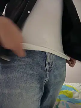 Snapshot of tomy_hot20 chatting on November 2025 02:45:02 AM tomy hot20 online show from November 2025 02:45:02 AM