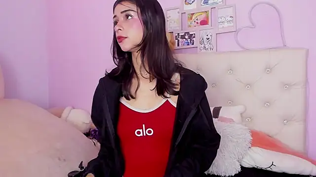 Yuni kim online show from November 2025 03:34:02 PM