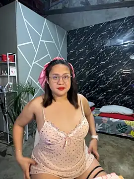 1aquaticangel69 online show from November 2025 03:45:01 PM