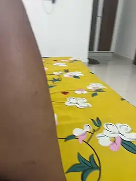 sweetreddy-02 online show from October 2025 07:52:01 AM