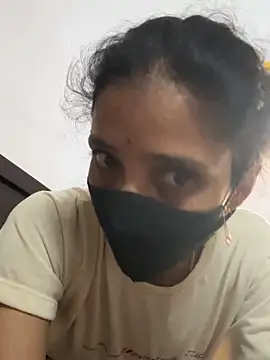 sweetreddy-02 online show from October 2025 07:01:02 AM