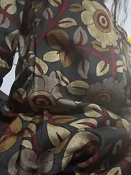 sweetreddy-02 online show from December 2025 07:50:01 AM