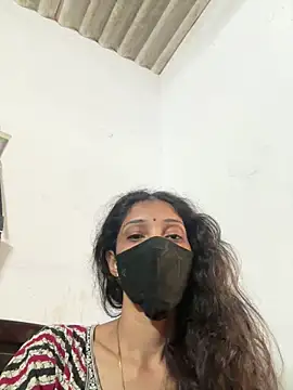 sweetreddy-02 online show from December 2025 06:39:02 AM