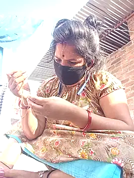 Hott locky online show from November 2025 09:01:01 AM