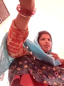 Hott locky online show from December 2025 04:17:01 AM