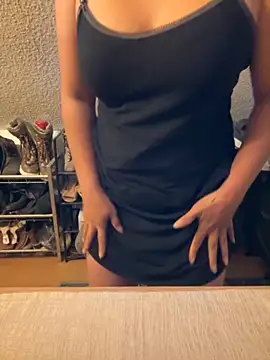 Spicyja online show from September 2025 03:17:02 PM