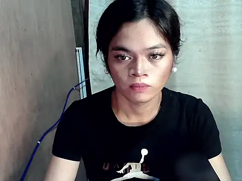 Snapshot of Nikah_loves_u chatting on November 2025 09:23:01 AM Nikah loves u online show from November 2025 09:23:01 AM