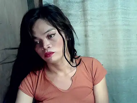 Snapshot of Nikah_loves_u chatting on December 2025 04:20:02 AM Nikah loves u online show from December 2025 04:20:02 AM