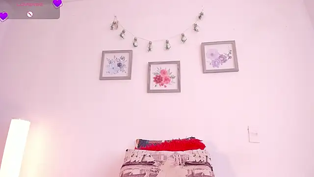 mely rosse  online show from April 2026 01:06:02 PM