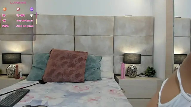 VioletaMarcelli online show from January 2026 12:21:02 PM