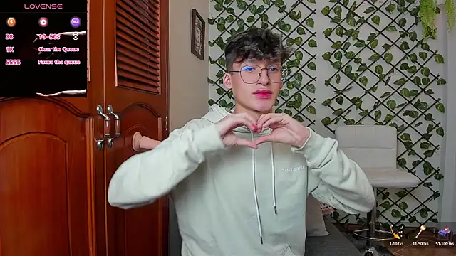 Snapshot of bellmontneon chatting on November 2025 11:36:02 AM bellmontneon online show from November 2025 11:36:02 AM