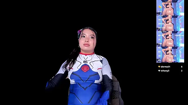 LunaWiill  online show from October 2025 01:59:02 PM