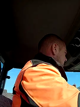 hugoboys4576 online show from October 2025 08:57:01 AM