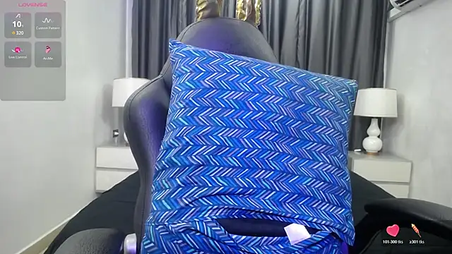 kashvi  online show from December 2025 07:23:02 PM