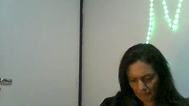 dulcefanny online show from June 2026 02:57:01 AM