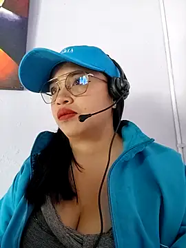 MILA  06 online show from October 2025 01:46:02 PM