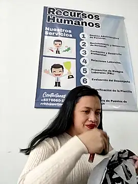 MILA  06 online show from November 2025 02:52:02 PM