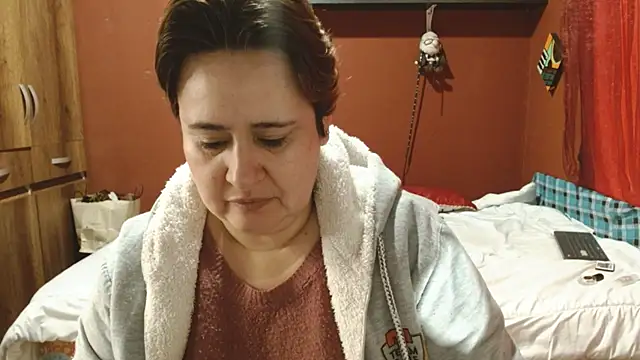 Snapshot of Sasharosee2 chatting on October 2025 12:28:01 PM Sasharosee2 online show from October 2025 12:28:01 PM