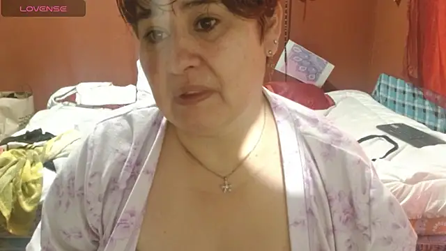 Snapshot of Sasharosee2 chatting on November 2025 01:01:02 PM Sasharosee2 online show from November 2025 01:01:02 PM