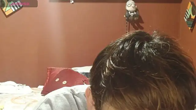 Snapshot of Sasharosee2 chatting on November 2025 12:48:01 PM Sasharosee2 online show from November 2025 12:48:01 PM