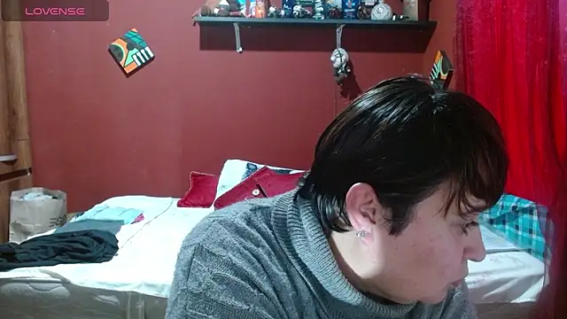 Snapshot of Sasharosee2 chatting on November 2025 01:36:01 PM Sasharosee2 online show from November 2025 01:36:01 PM