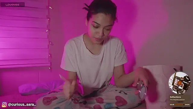 Snapshot of _curiouskitten_ chatting on November 2025 04:01:02 AM curiouskitten online show from November 2025 04:01:02 AM