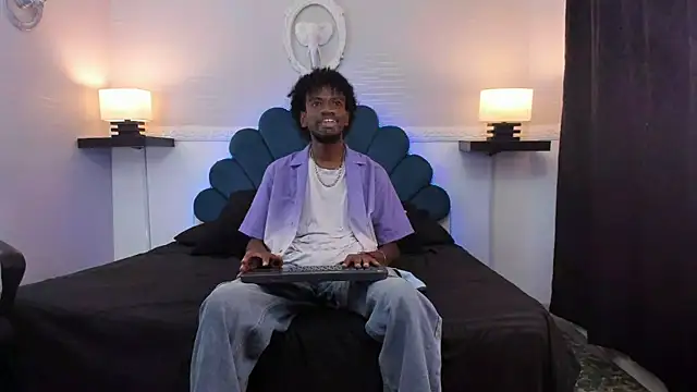 Snapshot of AllexJacob chatting on September 2025 01:14:02 PM AllexJacob online show from September 2025 01:14:02 PM